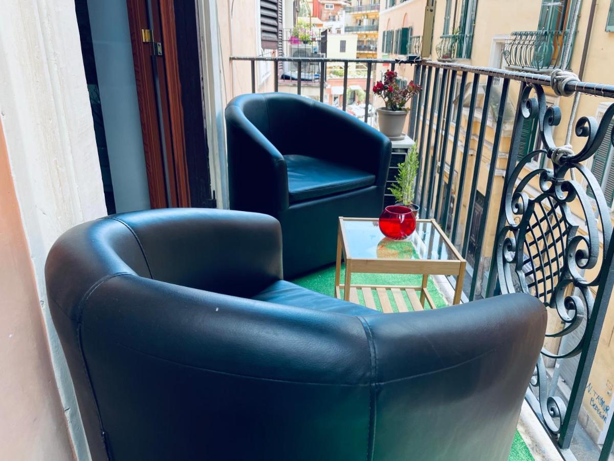 Bed and breakfast Cocorita Suites